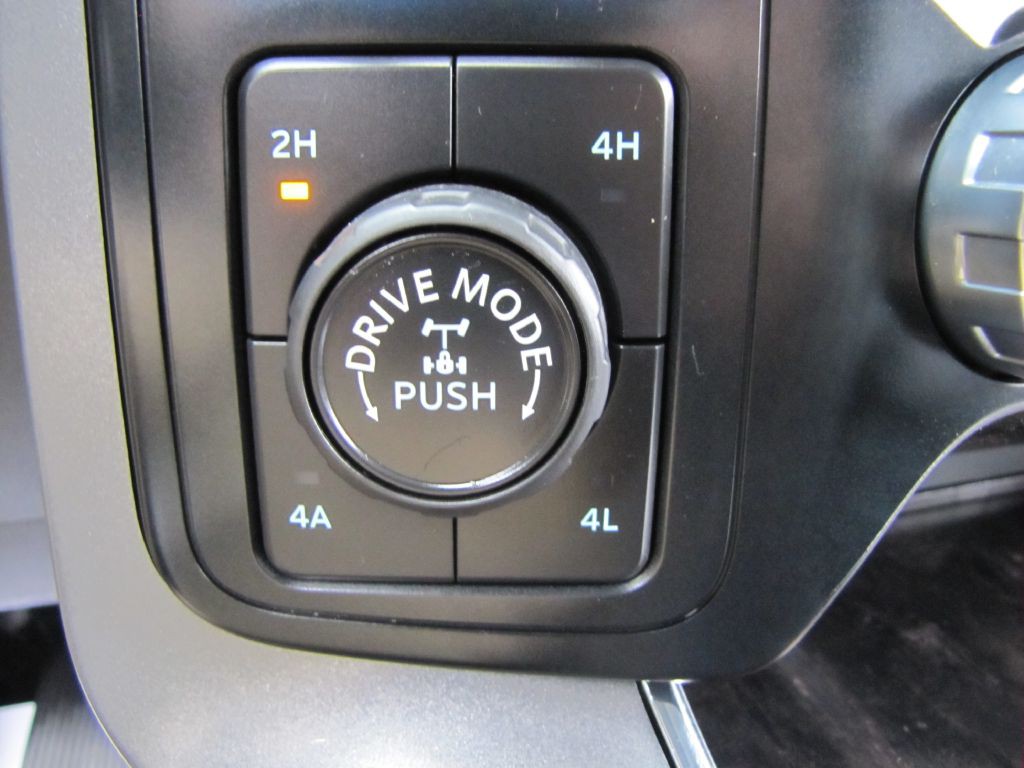 2023 Ford F-150 Image 40