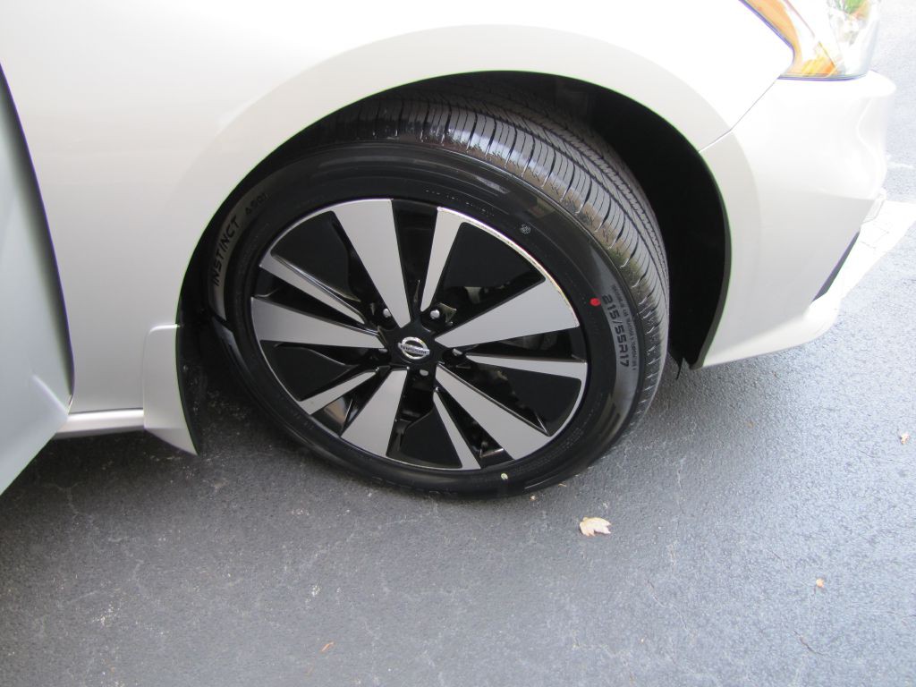 2022 Nissan Altima Image 25