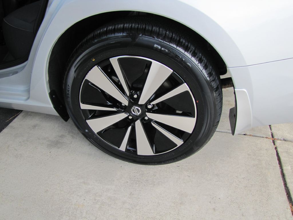 2022 Nissan Altima Image 28
