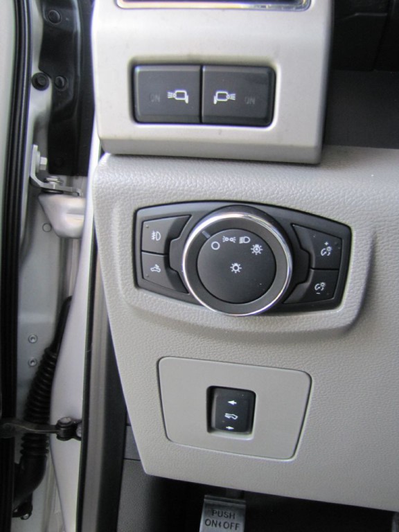 2017 Ford F-150 Image 33