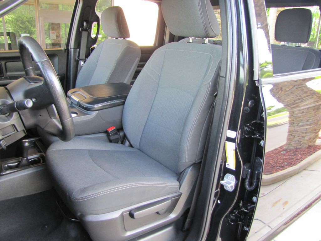 2022 Dodge Ram 3500 Image 16