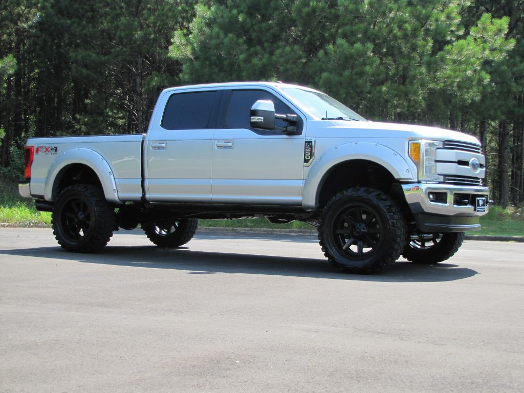 2017 Ford F-250 Image 3