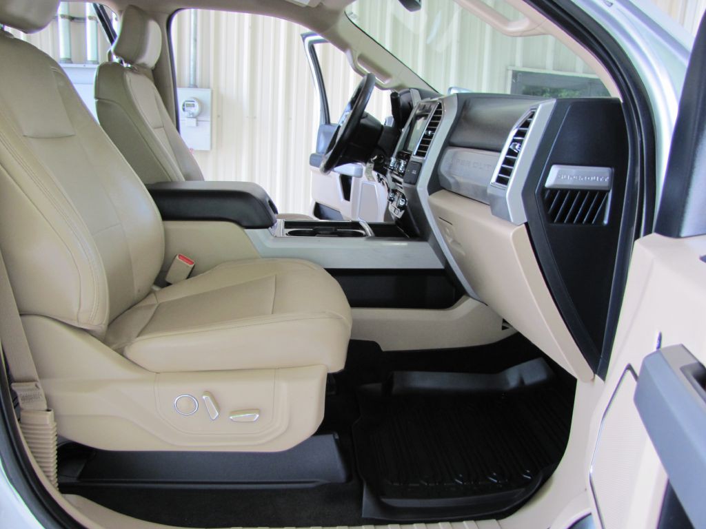 2017 Ford F-250 Image 22