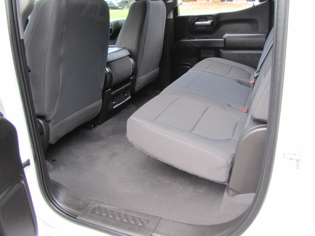 2021 Chevrolet Silverado 1500 Image 18