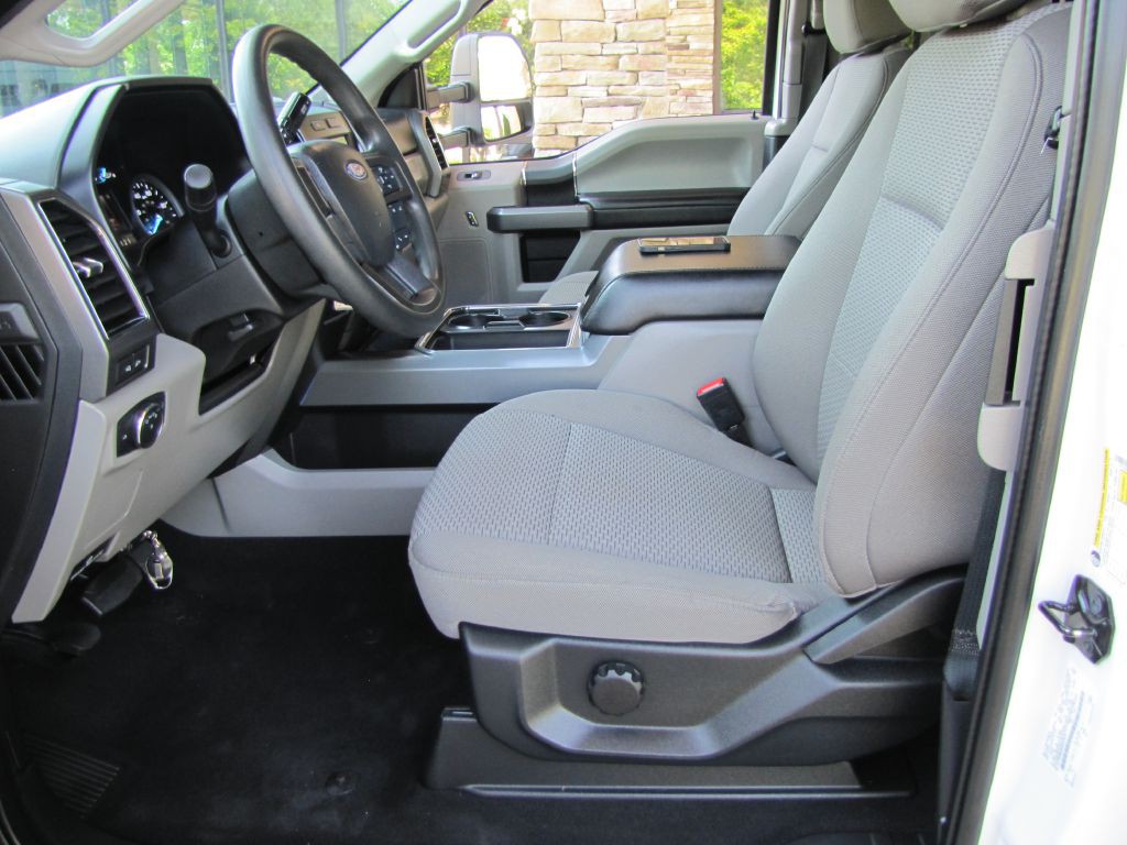 2021 Ford F-250 Image 13