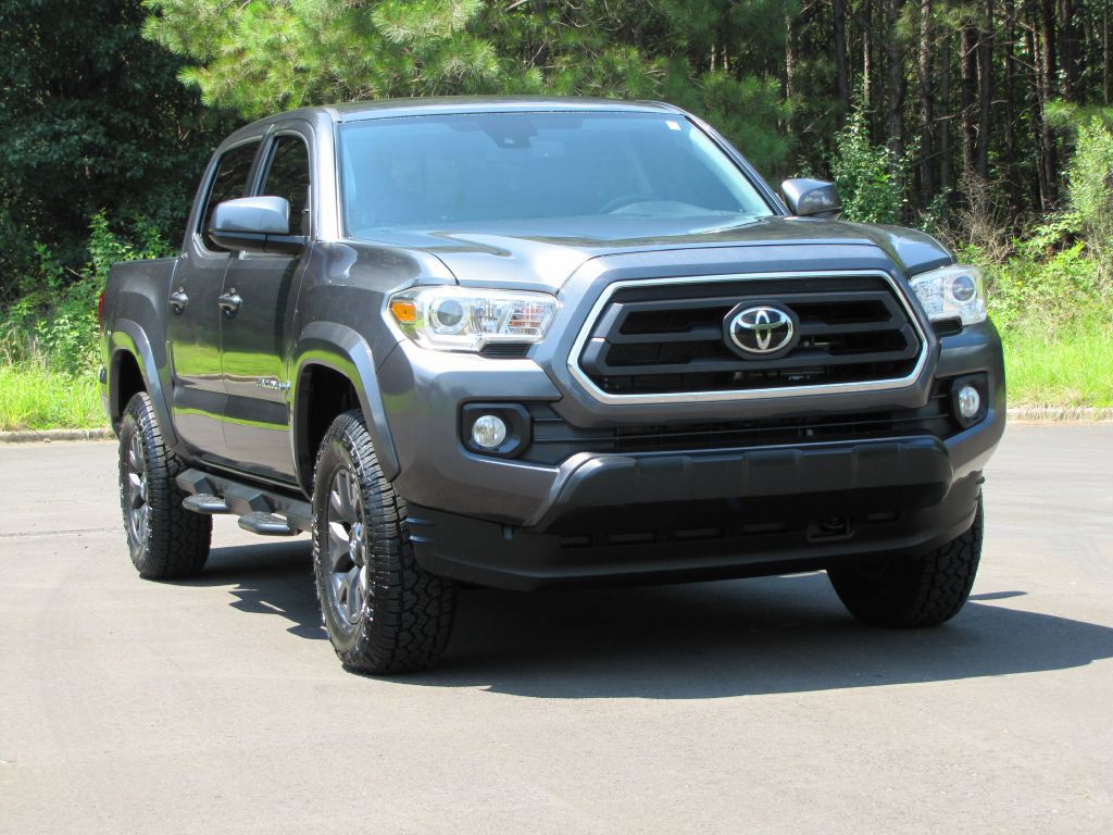 2020 Toyota Tacoma Image 8