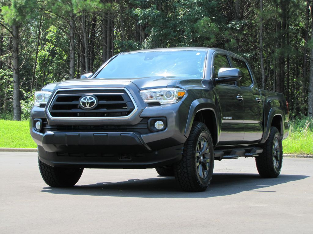 2020 Toyota Tacoma Image 9