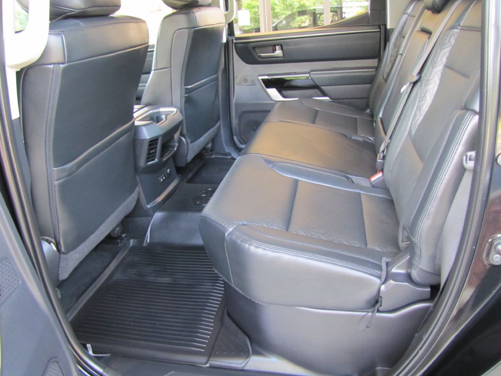 2022 Toyota Tundra Image 16