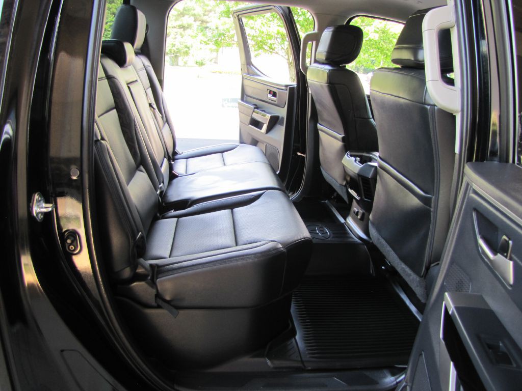 2022 Toyota Tundra Image 18
