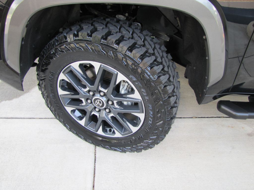 2022 Toyota Tundra Image 33