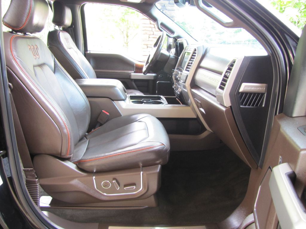 2017 Ford F-350 Image 21