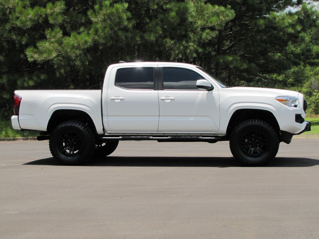2022 Toyota Tacoma Image 5