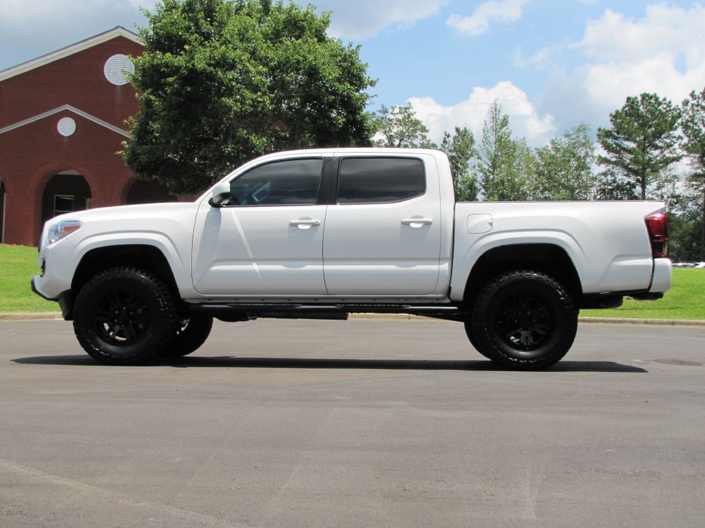 2022 Toyota Tacoma Image 6