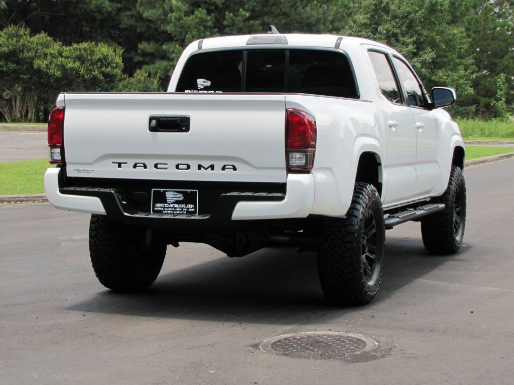 2022 Toyota Tacoma Image 12