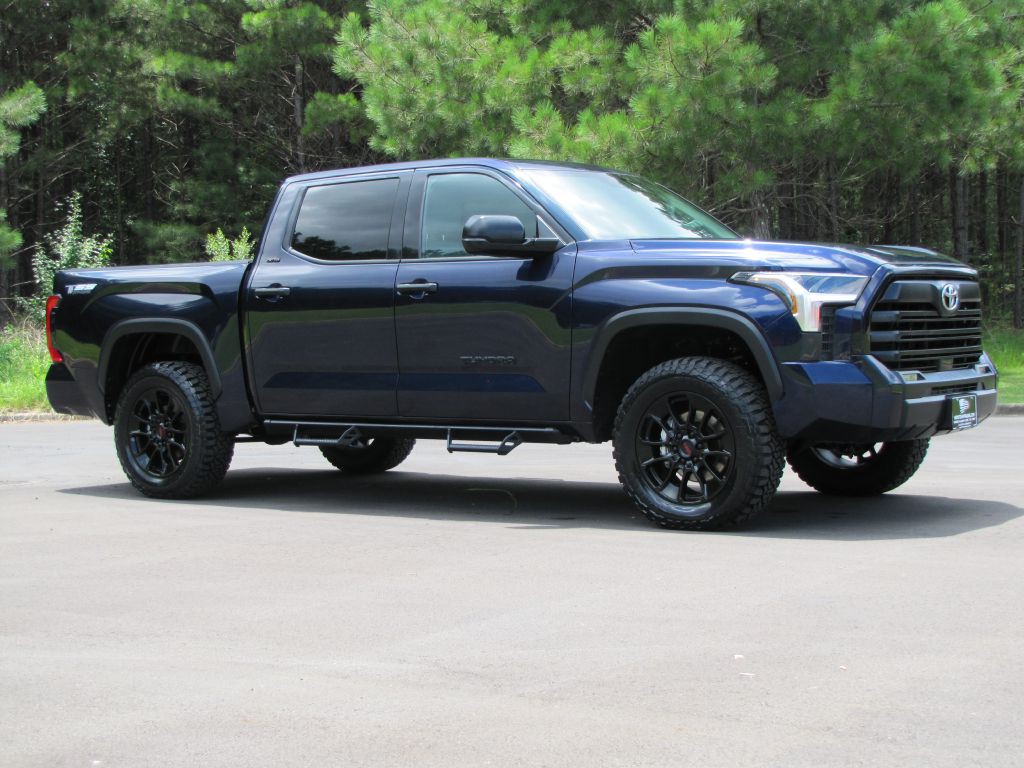 2022 Toyota Tundra Image 3