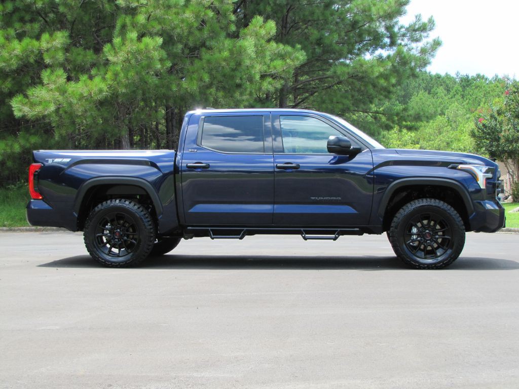 2022 Toyota Tundra Image 5
