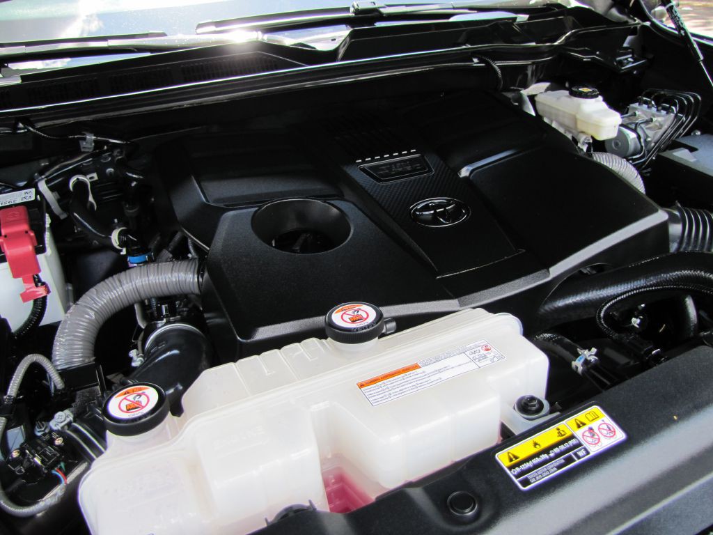 2022 Toyota Tundra Image 38