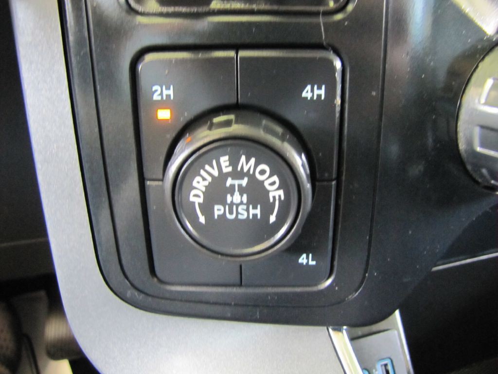 2023 Ford F-150 Image 39