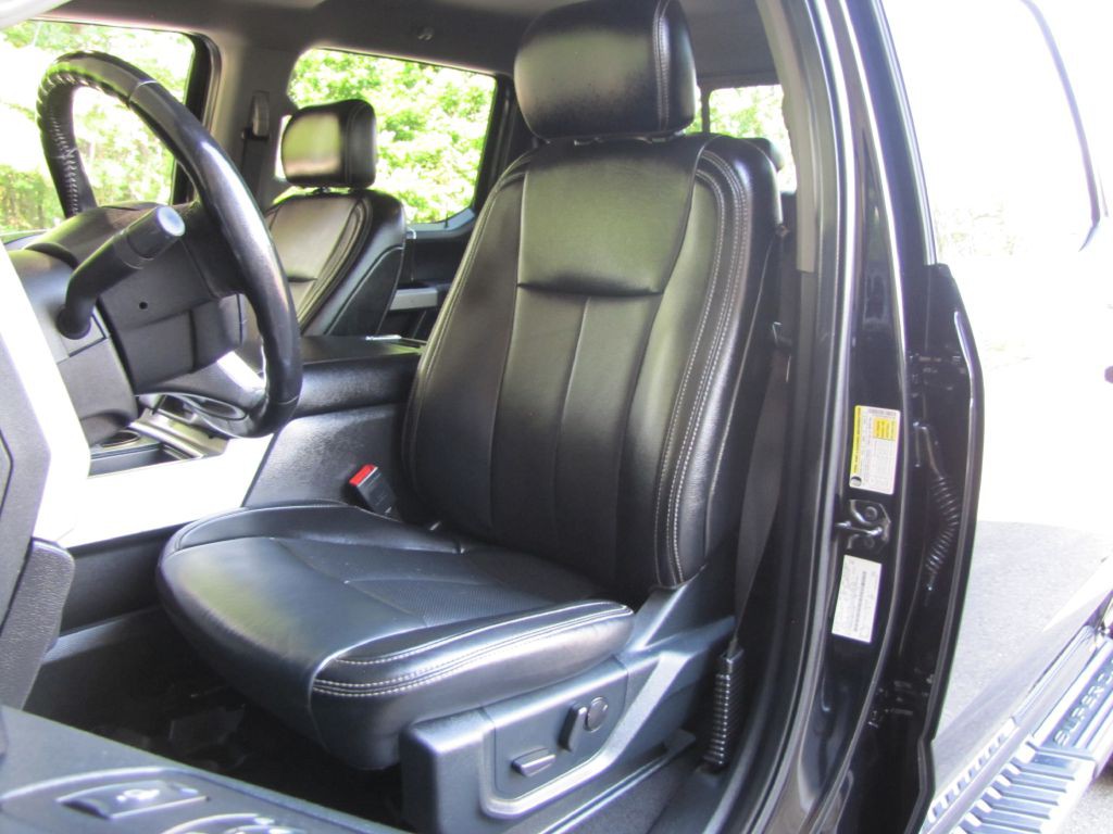 2021 Ford F-250 Image 16