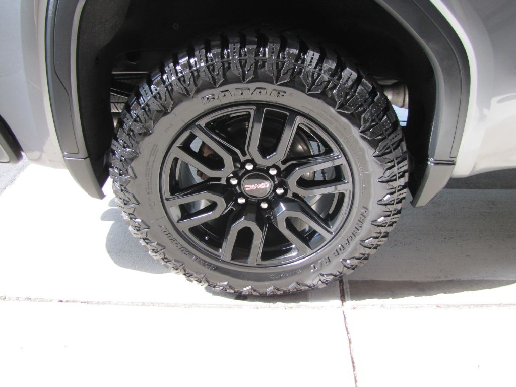 2021 GMC Sierra Image 32
