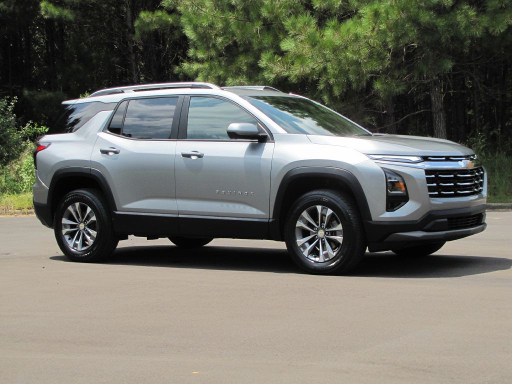 2025 Chevrolet Equinox Image 5