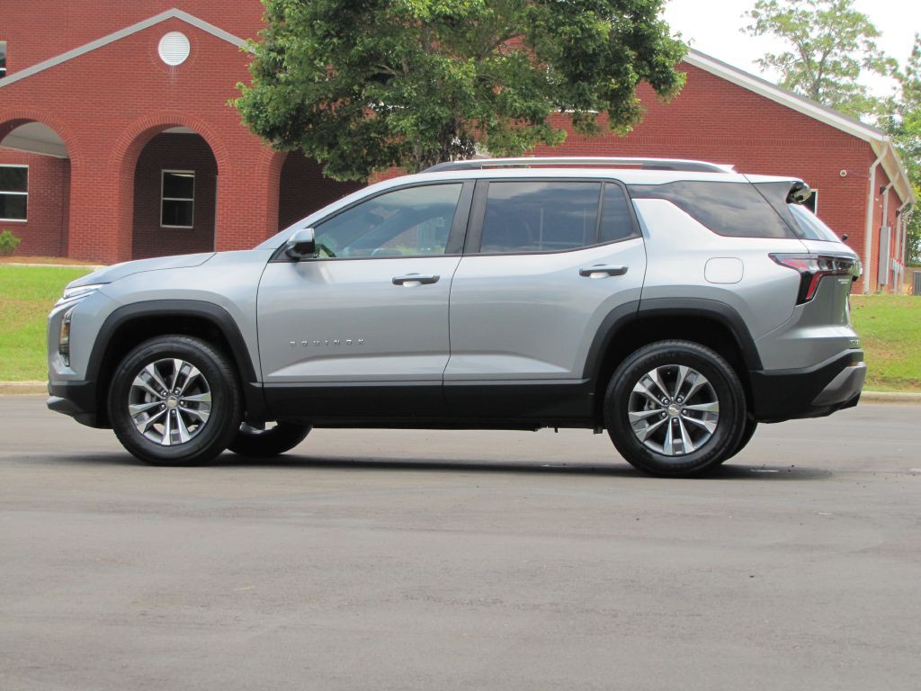 2025 Chevrolet Equinox Image 6