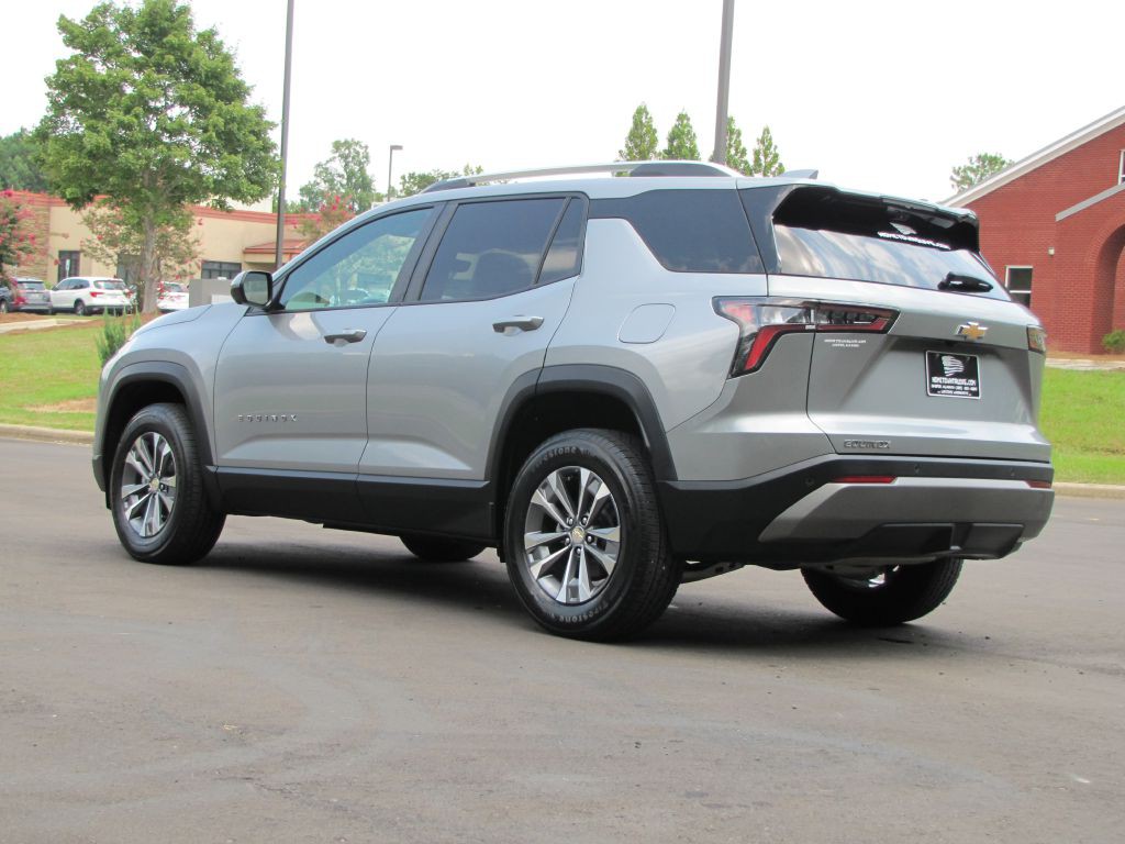 2025 Chevrolet Equinox Image 9