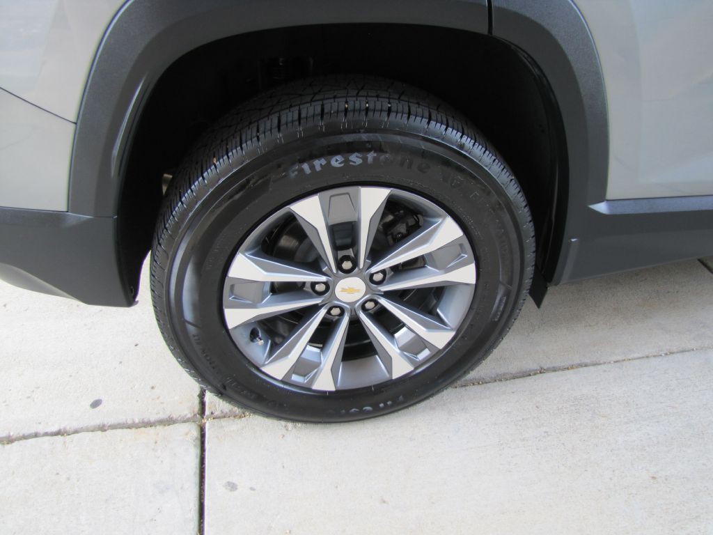 2025 Chevrolet Equinox Image 31