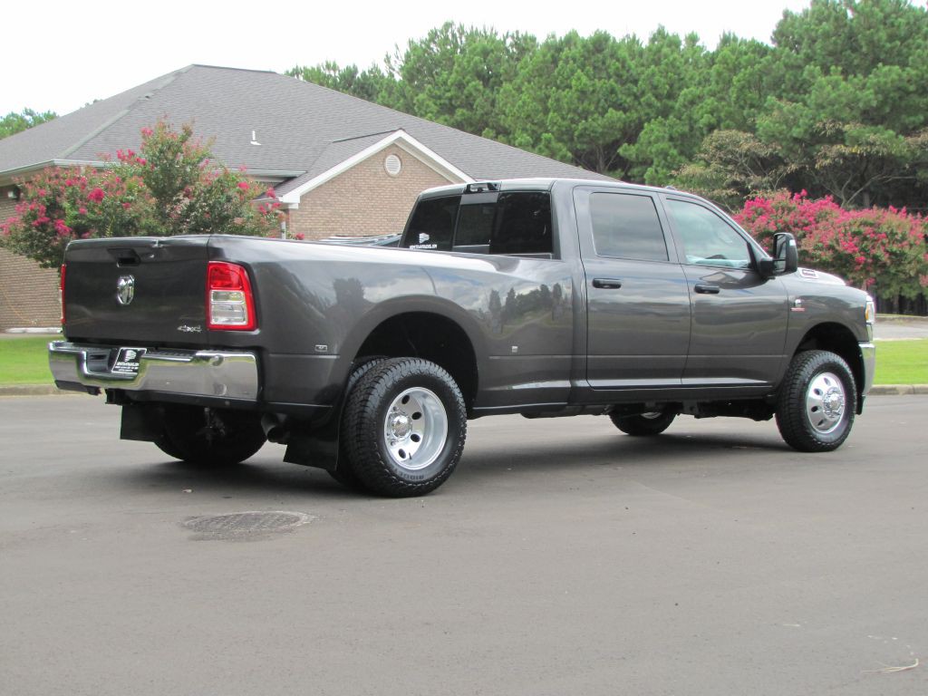 2023 Dodge Ram 3500 Image 7