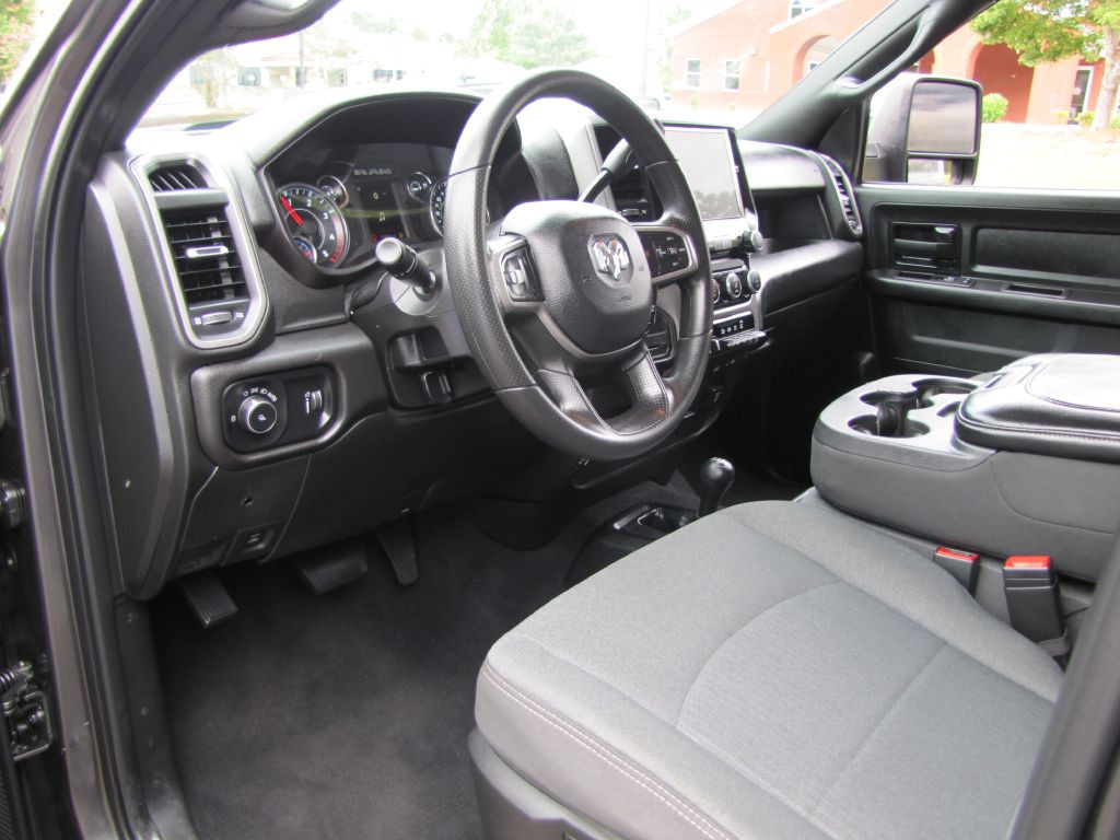 2023 Dodge Ram 3500 Image 21