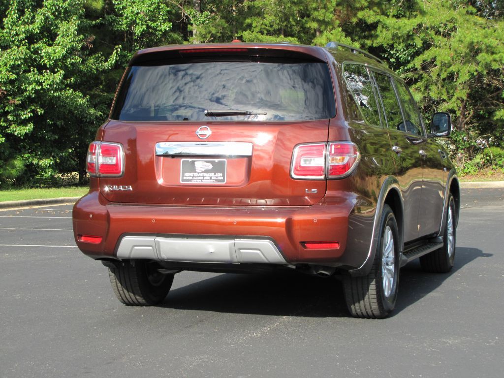2018 Nissan Armada Image 12