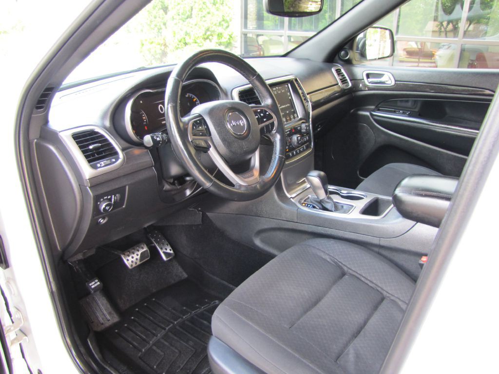 2018 Jeep Grand Cherokee Image 14