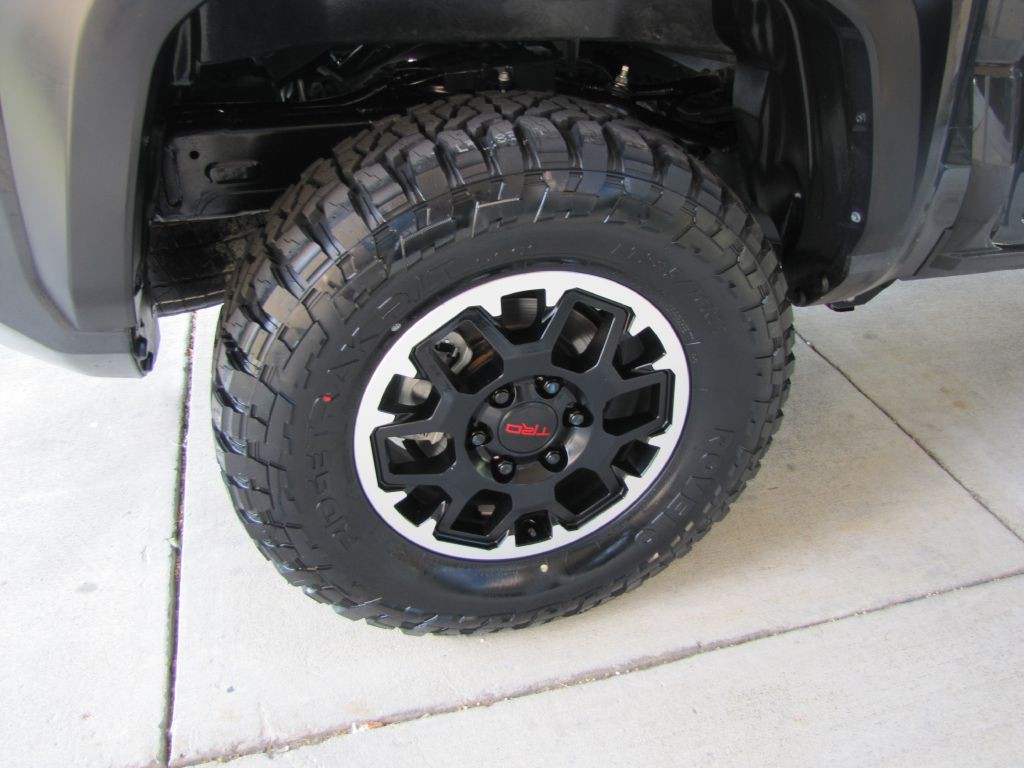 2024 Toyota Tacoma Image 28