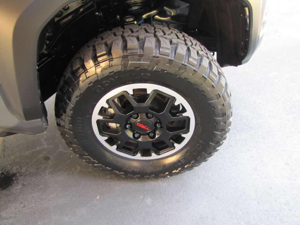 2024 Toyota Tacoma Image 30