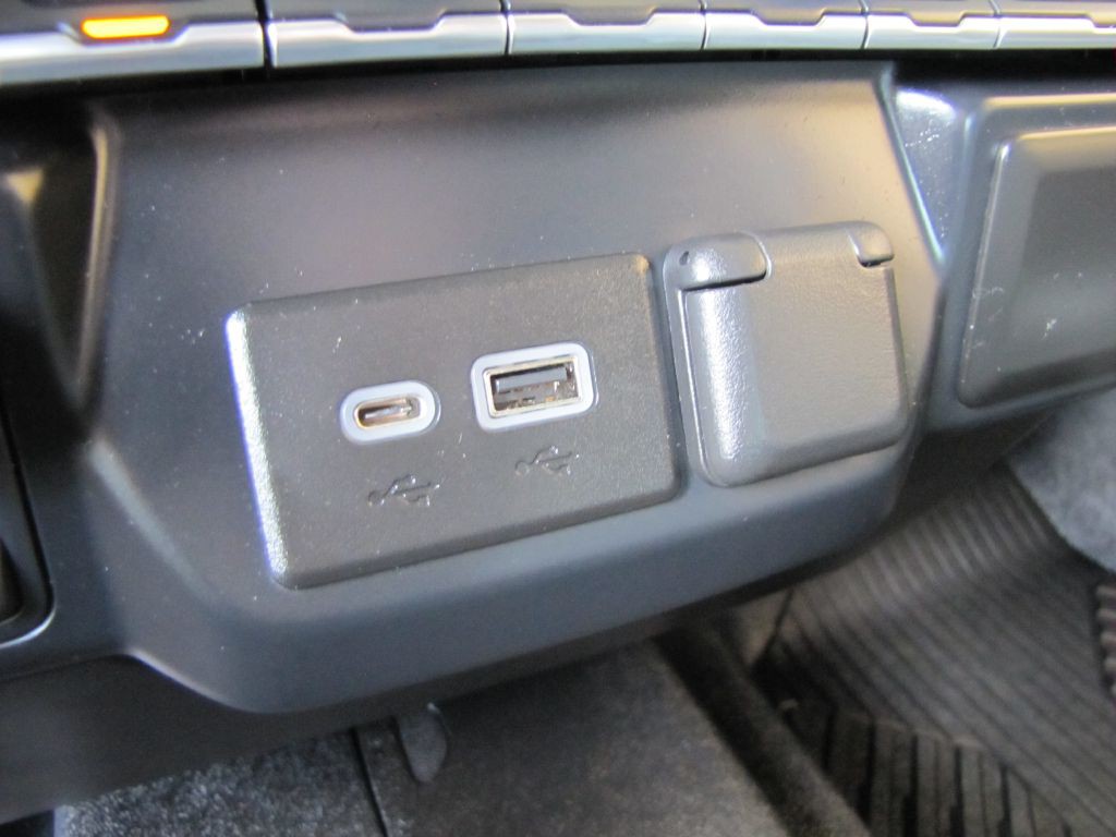 2020 Chevrolet Silverado 1500 Image 46