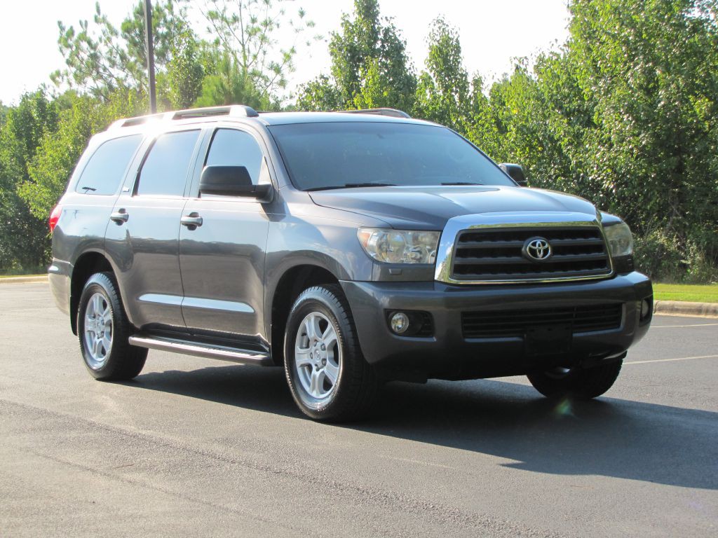 2015 Toyota Sequoia Image 9