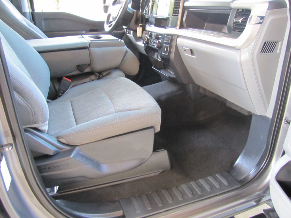 2023 Ford F-250 Image 21