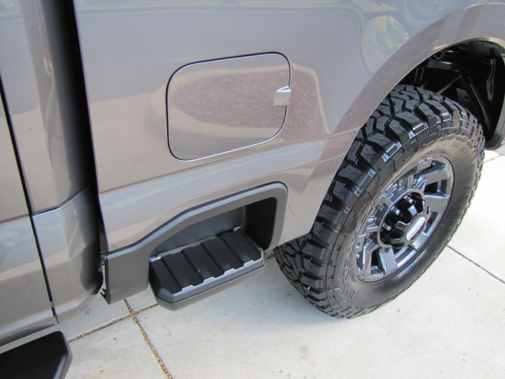 2023 Ford F-250 Image 28