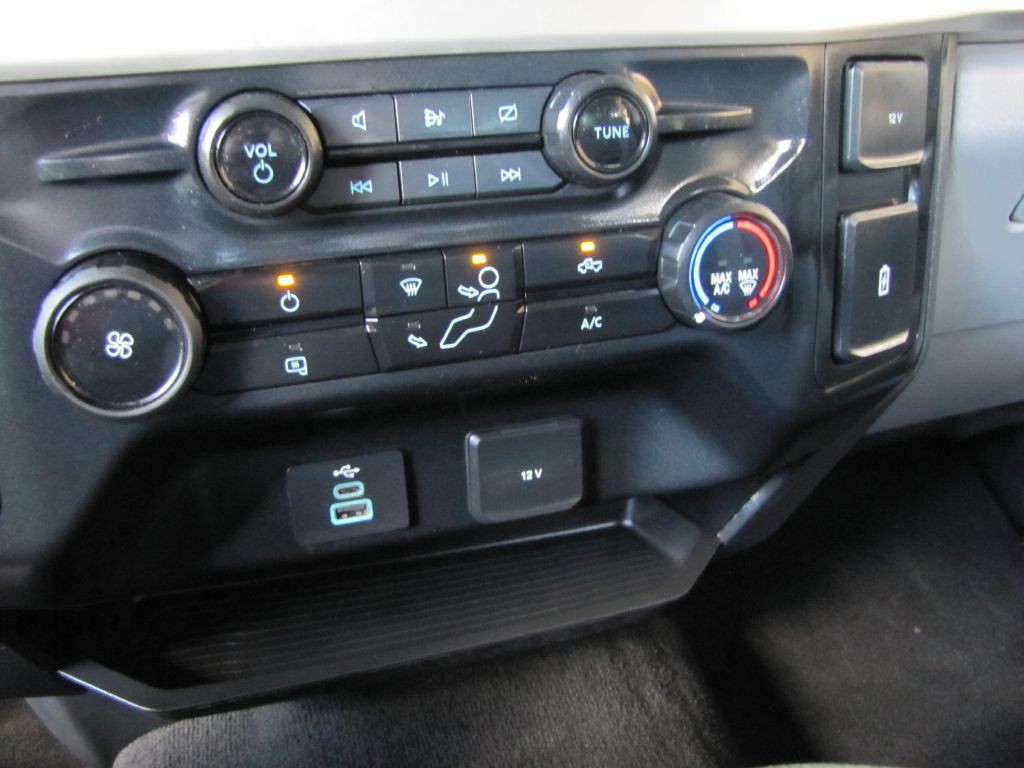2023 Ford F-250 Image 45