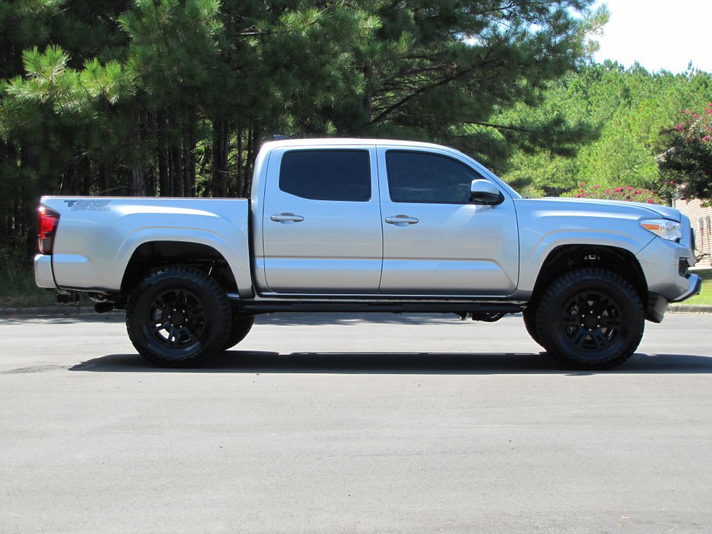 2022 Toyota Tacoma Image 4