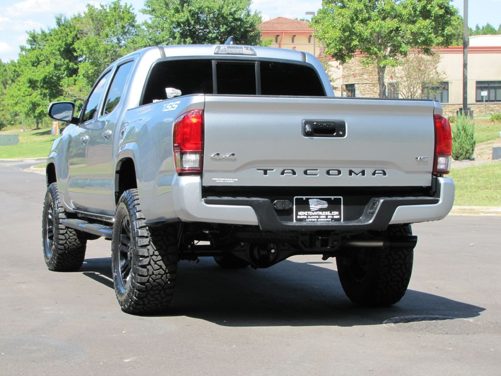 2022 Toyota Tacoma Image 10