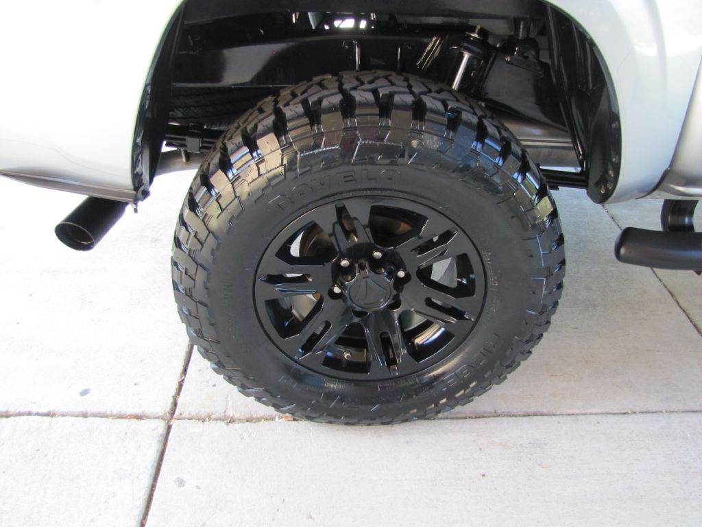 2022 Toyota Tacoma Image 26