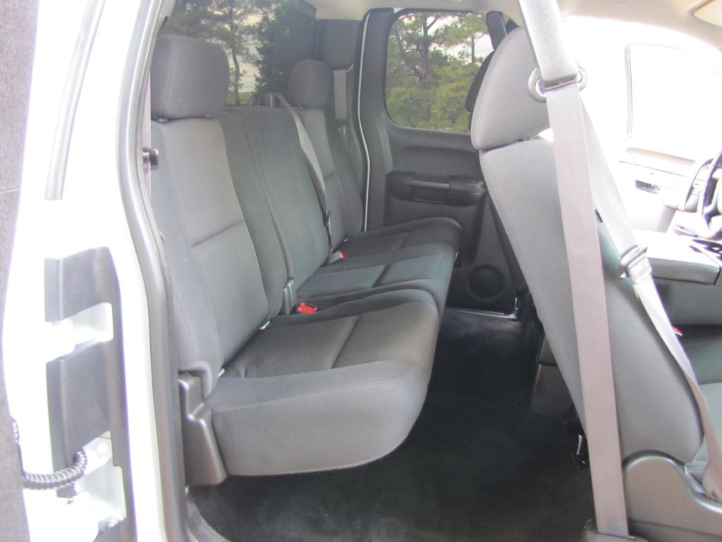 2013 Chevrolet Silverado 1500 Image 18