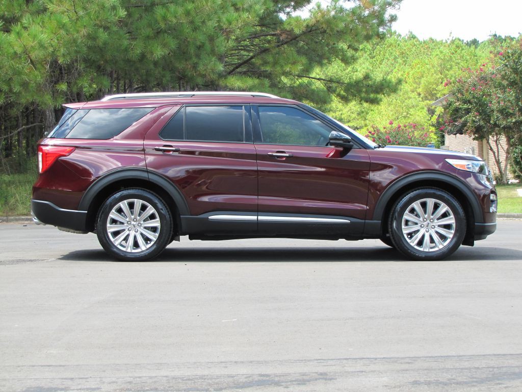 2022 Ford Explorer Image 4
