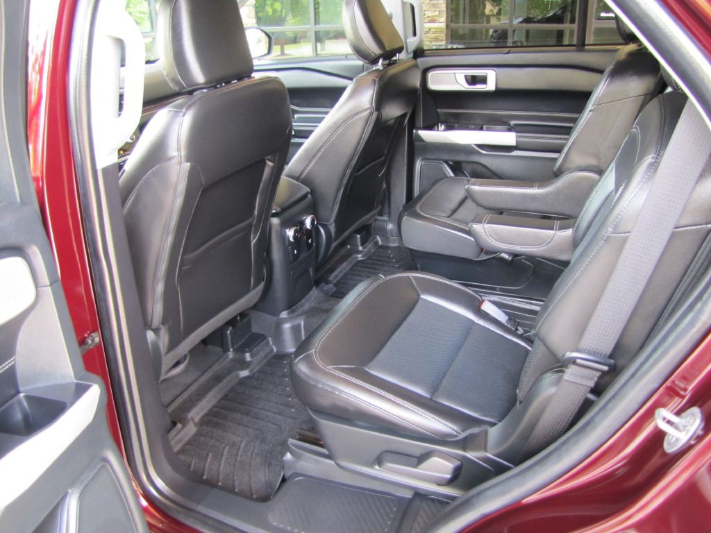 2022 Ford Explorer Image 19