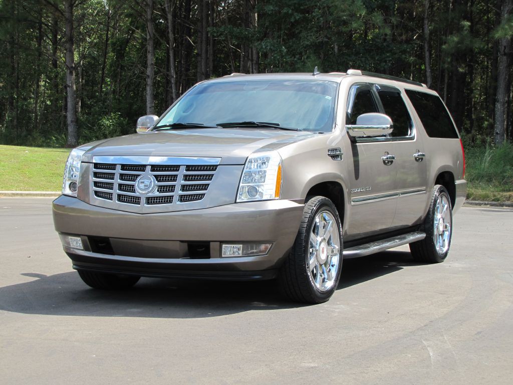 2012 Cadillac Escalade Image 8