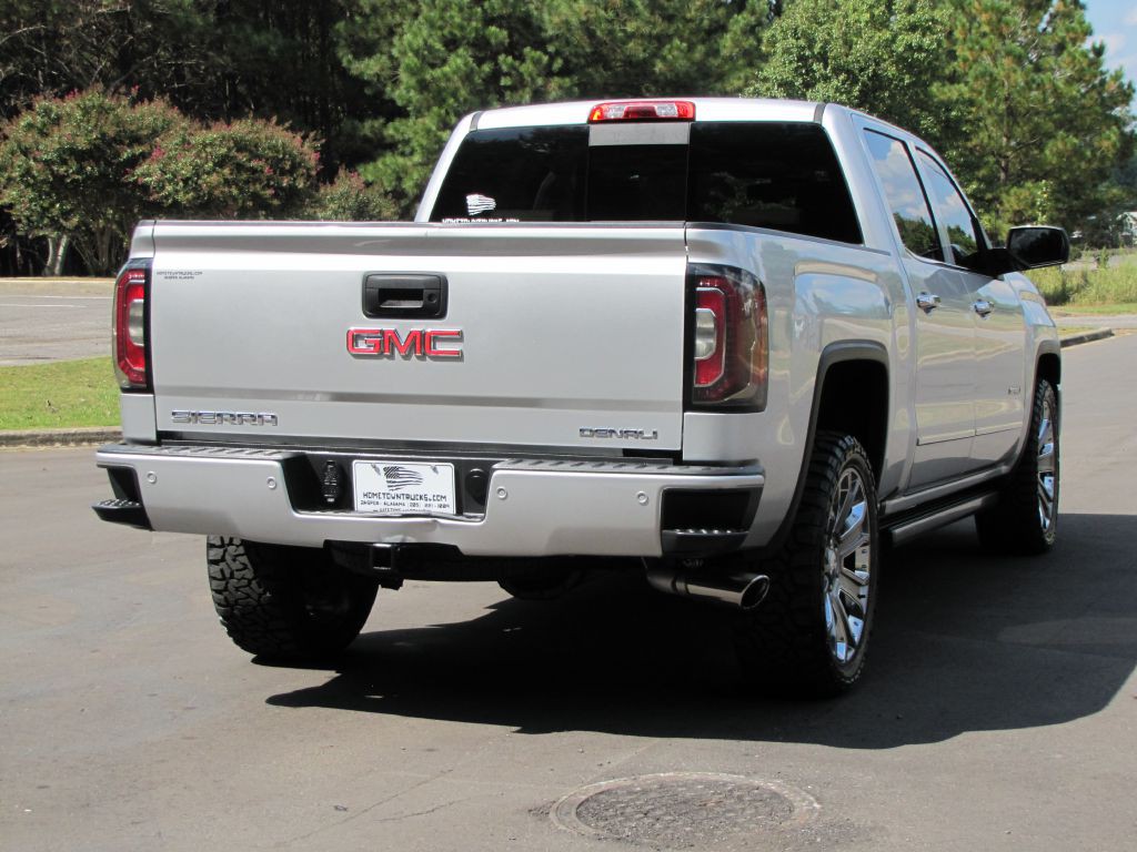 2018 GMC Sierra Image 12