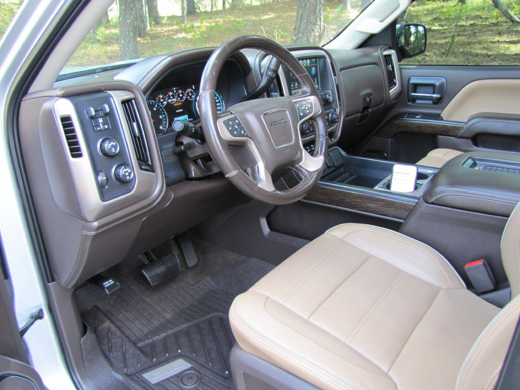 2018 GMC Sierra Image 14