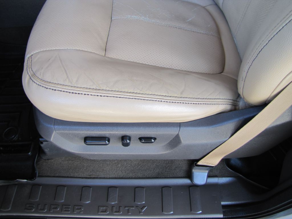 2016 Ford F-350 Image 14