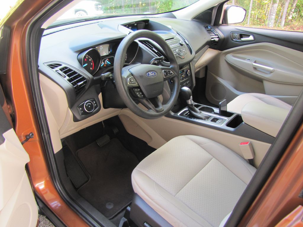 2017 Ford Escape Image 14